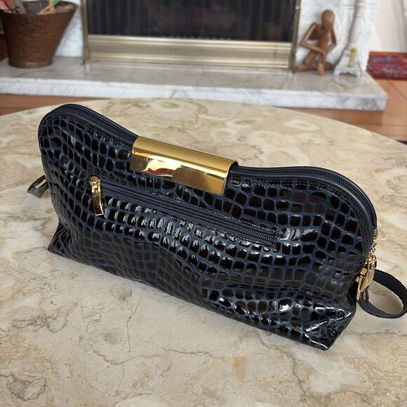 Vintage Due Fratelli Crocodile Leather Shoulder Bag Made in Canada - Picture 4 of 13